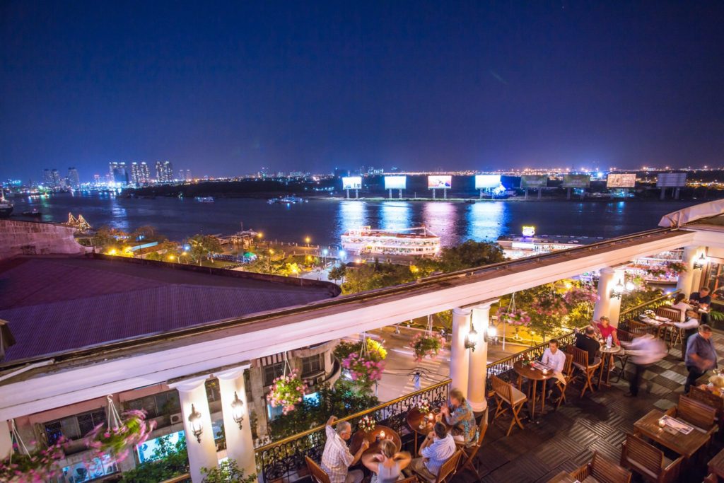 M Bar at Hotel Majestic Saigon - Rooftop bar in Ho Chi Minh