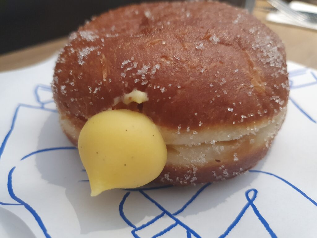 Bakehouse vanilla custard doughnut