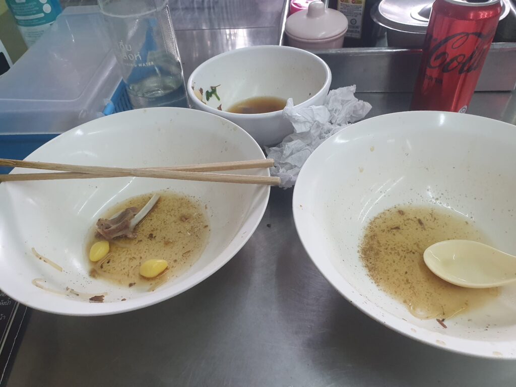 Empty bowls at Wattana Panich Bangkok