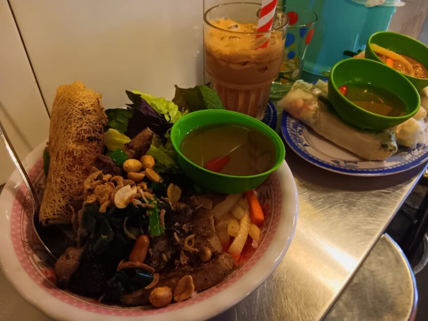 bun thit nuong with iced coffee and summer rolls at An Choi