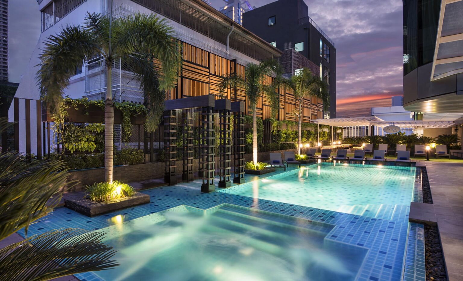 Unwind in Style: Solitaire Hotel on Sukhumvit 11 - Pale Ale Travel