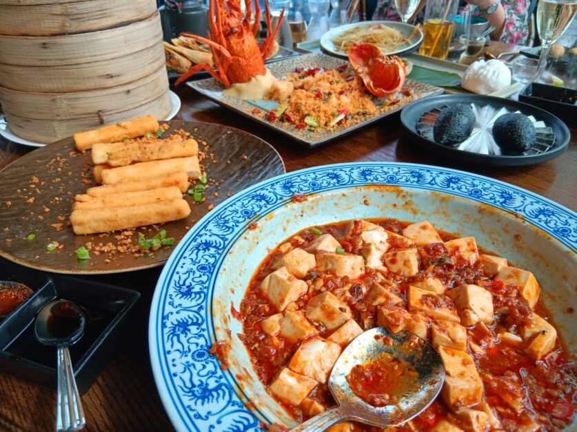 Hutong free flow brunch