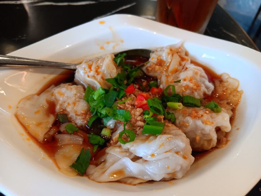 hongyou chaoshou wonton at Paradise Dynasty