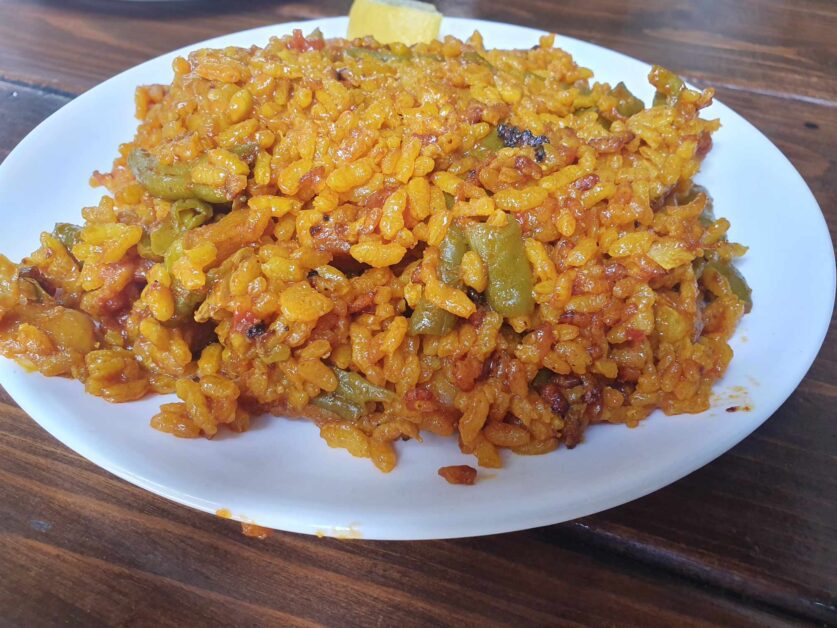 close-up of Paella at Dale Candela