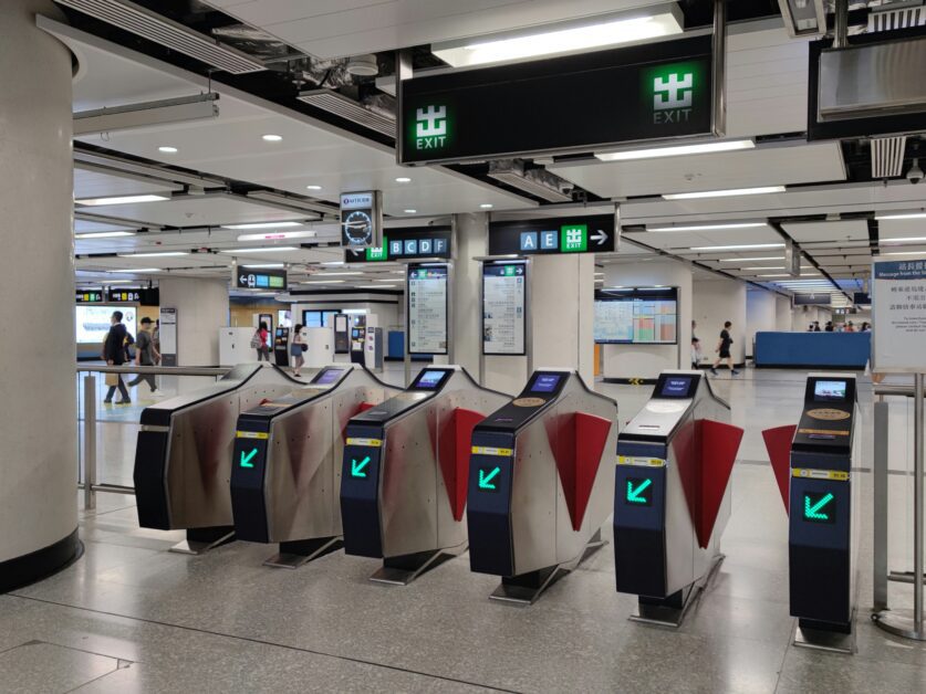 Octopus turnstiles in MTR